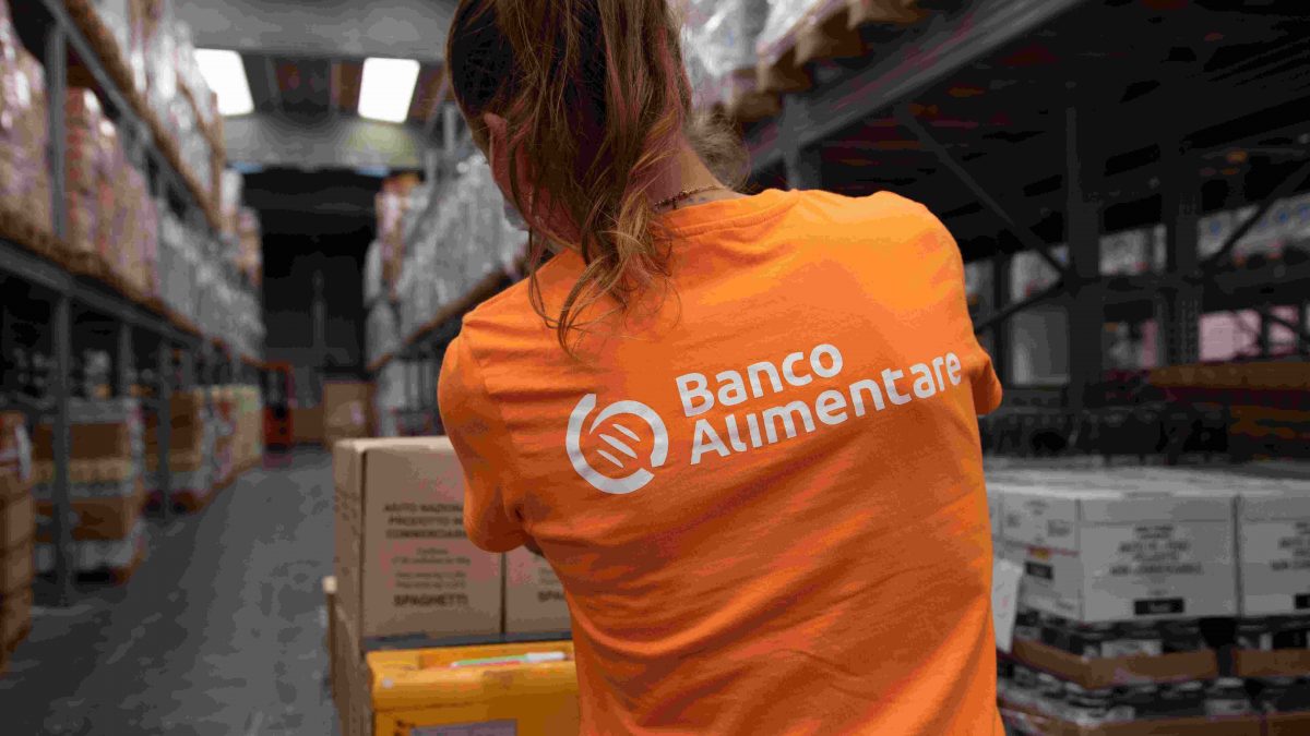 Pomì dona 100.000 pasti grazie a Banco Alimentare